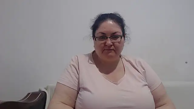 Snapshot of Nykyxo chatting on 15, 5, 2026 Nykyxo online show from 15, 5, 2026