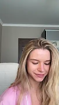Snapshot of JessIsLove chatting on 21, 4, 2026 JessIsLove online show from 21, 4, 2026