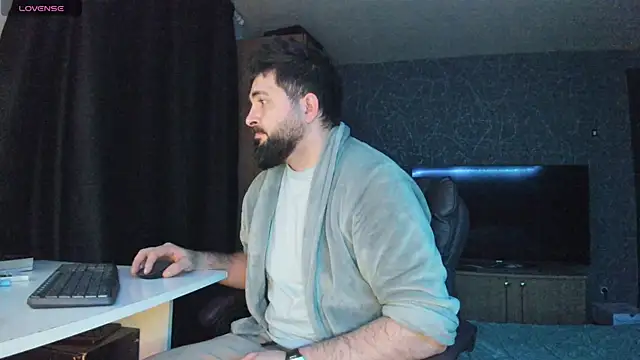 Eduu2322 online show from 8, 1, 2025