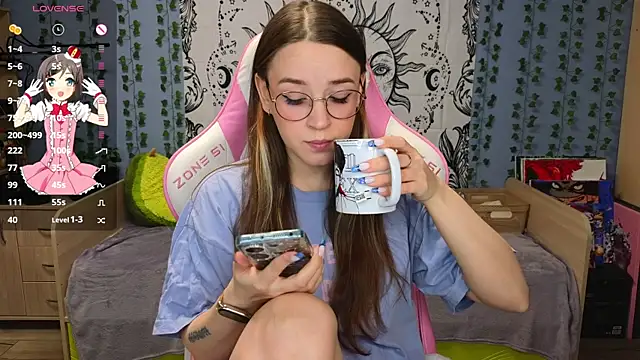 Snapshot of Sweet_frosti chatting on 12, 1, 2025 Sweet frosti online show from 12, 1, 2025