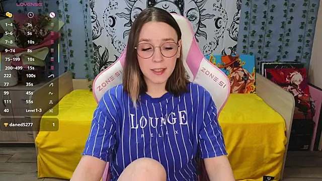 Snapshot of Sweet_frosti chatting on 3, 3, 2025 Sweet frosti online show from 3, 3, 2025