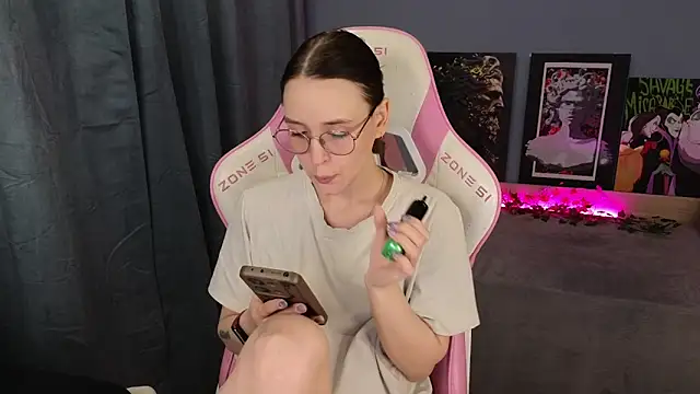 Sweet frosti online show from 24, 5, 2026