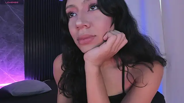 Snapshot of AdammClark1 chatting on 22, 12, 2025 AdammClark1 online show from 22, 12, 2025