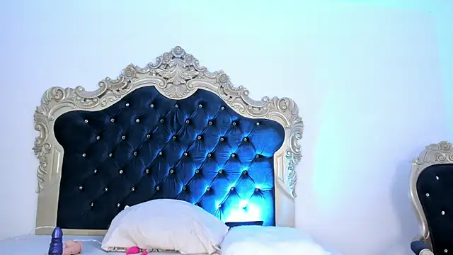 thecrazyadamss  online show from 31, 10, 2025