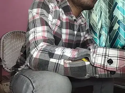 Snapshot of damsexy4 chatting on 27, 3, 2026 damsexy4 online show from 27, 3, 2026