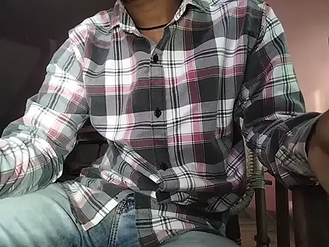 Snapshot of damsexy4 chatting on 28, 3, 2026 damsexy4 online show from 28, 3, 2026