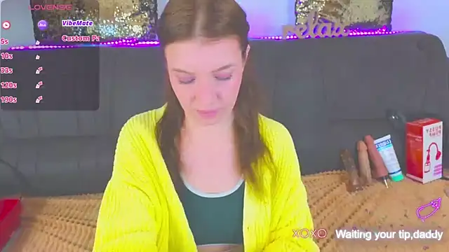 Snapshot of AlexaStoun chatting on 11, 1, 2025 AlexaStoun online show from 11, 1, 2025