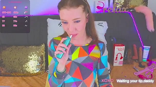 Snapshot of AlexaStoun chatting on 9, 3, 2025 AlexaStoun online show from 9, 3, 2025