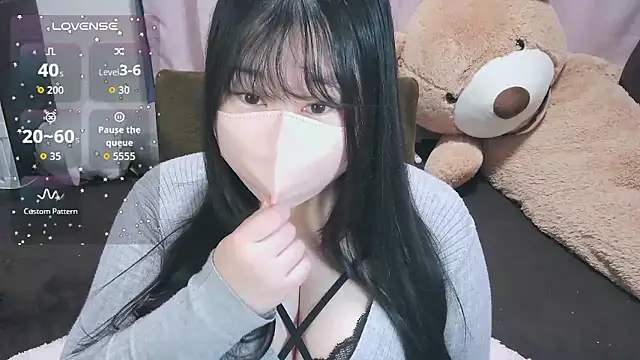 Snapshot of yuinyan3150 chatting on 15, 4, 2026 yuinyan3150 online show from 15, 4, 2026