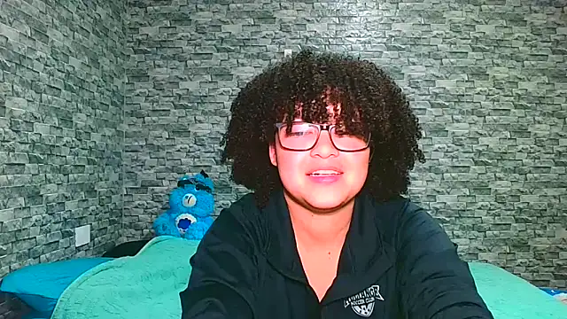 Snapshot of vanellope12 chatting on 10, 2, 2026 vanellope12 online show from 10, 2, 2026