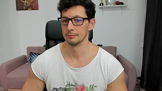 Snapshot of BrutusK08 chatting on 16, 1, 2025 BrutusK08 online show from 16, 1, 2025