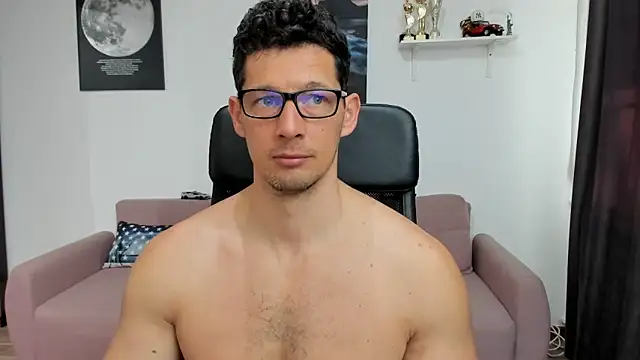 Snapshot of BrutusK08 chatting on 10, 3, 2025 BrutusK08 online show from 10, 3, 2025