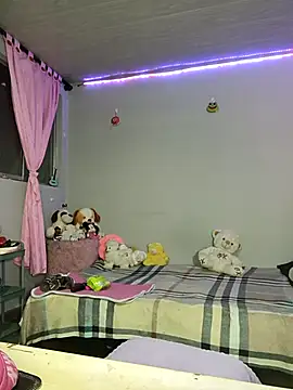 KATYGONZALEZ online show from 22, 2, 2025