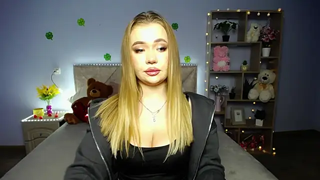 StacyYellig online show from 17, 3, 2025