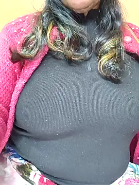 CUTE SOPHIA- online show from 27, 12, 2024