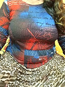 CUTE SOPHIA- online show from 15, 11, 2025