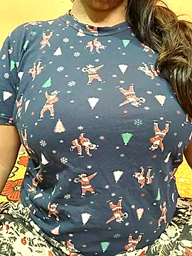 CUTE SOPHIA- online show from 20, 11, 2025