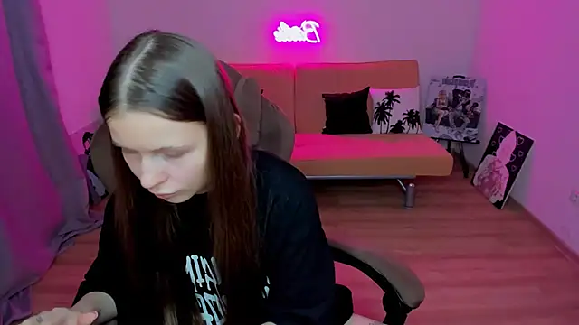 HelloRoxy online show from 6, 10, 2025