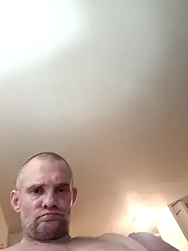 Snapshot of littleChop33 chatting on 13, 2, 2026 littleChop33 online show from 13, 2, 2026