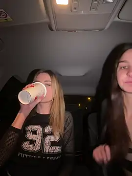 Snapshot of EvieEvans chatting on 20, 3, 2025 EvieEvans online show from 20, 3, 2025