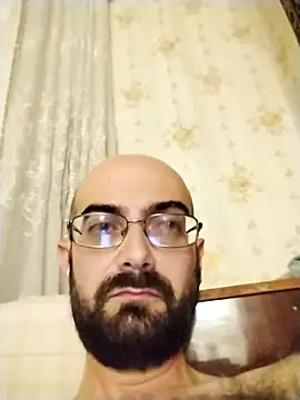 Snapshot of ArsenSavas chatting on 14, 10, 2025 ArsenSavas online show from 14, 10, 2025