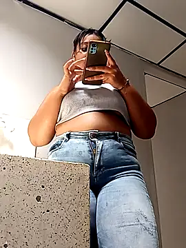 stefanie010 online show from 12, 2, 2025