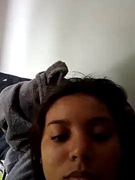 Snapshot of stefanie010 chatting on 5, 4, 2026 stefanie010 online show from 5, 4, 2026