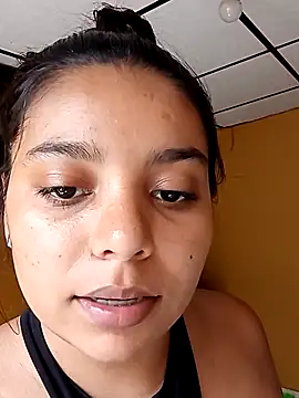 Snapshot of stefanie010 chatting on 6, 4, 2026 stefanie010 online show from 6, 4, 2026