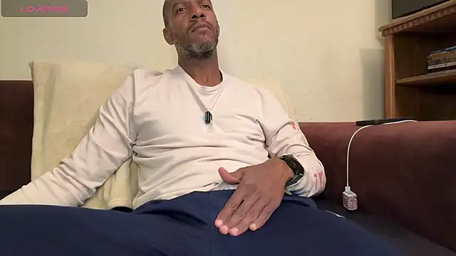 Snapshot of elmorenazost chatting on 6, 2, 2026 elmorenazost online show from 6, 2, 2026