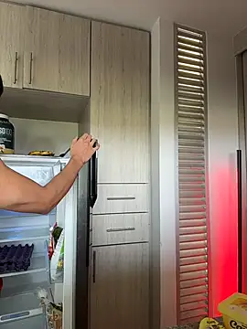 Snapshot of kim_lian21 chatting on 28, 3, 2026 kim lian21 online show from 28, 3, 2026