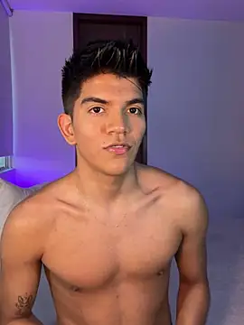 santiago 01 online show from 7, 1, 2025