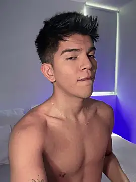 santiago 01 online show from 2, 2, 2025