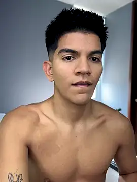 santiago 01 online show from 12, 9, 2025