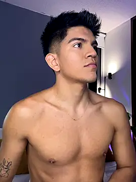 santiago 01 online show from 21, 12, 2025