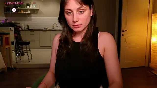 Snapshot of moon_deity_ chatting on 15, 4, 2026 moon deity online show from 15, 4, 2026