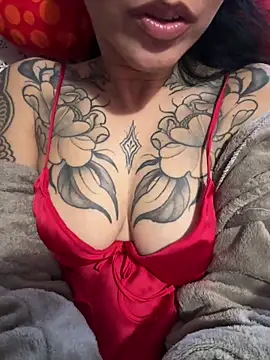 Snapshot of Nadiasexy chatting on 8, 3, 2026 Nadiasexy online show from 8, 3, 2026