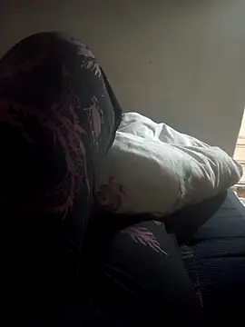 Snapshot of sevinc939 chatting on 28, 2, 2025 sevinc939 online show from 28, 2, 2025