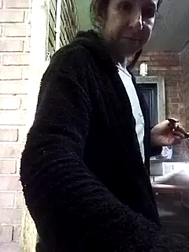 Cameron puppy online show from 22, 3, 2025