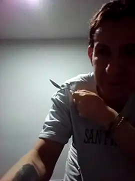 Cameron puppy online show from 11, 11, 2025