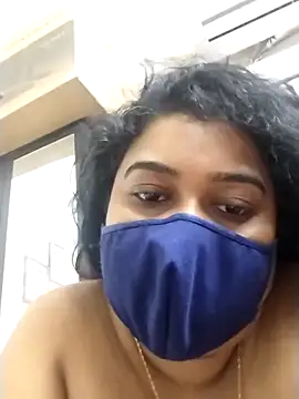 Snapshot of indianlisa5 chatting on 13, 9, 2025 indianlisa5 online show from 13, 9, 2025