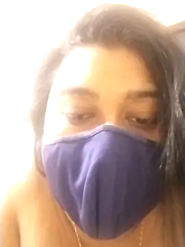 Snapshot of indianlisa5 chatting on 17, 10, 2025 indianlisa5 online show from 17, 10, 2025