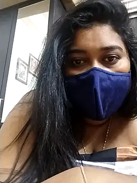 Snapshot of indianlisa5 chatting on 27, 11, 2025 indianlisa5 online show from 27, 11, 2025