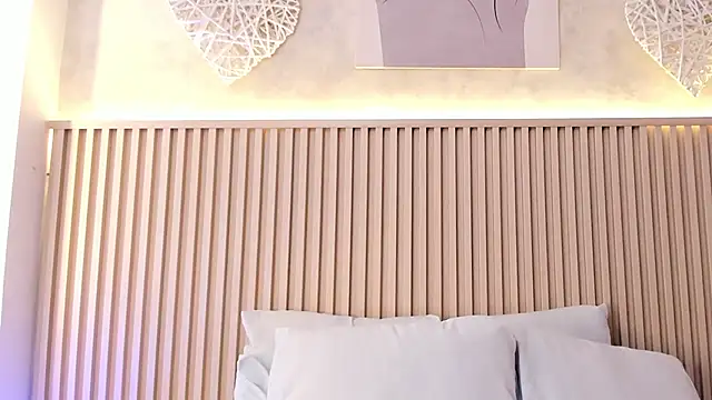 daiana curly online show from 21, 3, 2026