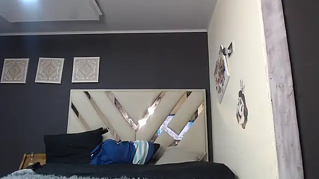 fairylatin222 online show from 11, 4, 2026