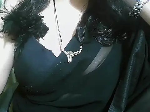 Snapshot of rehana_housewife chatting on 29, 5, 2026 rehana housewife online show from 29, 5, 2026