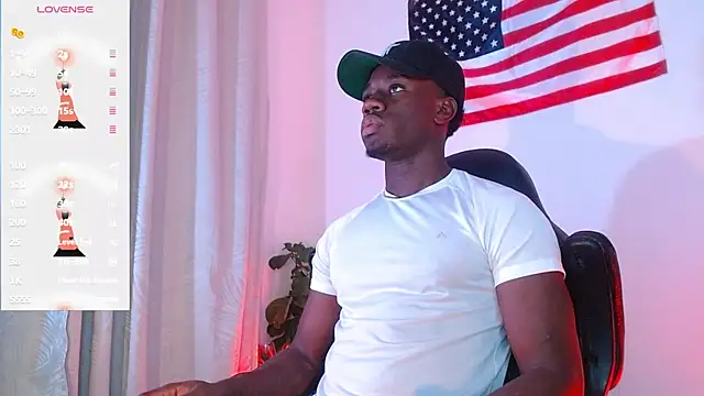 Snapshot of mike_wallace chatting on 19, 11, 2025 mike wallace online show from 19, 11, 2025