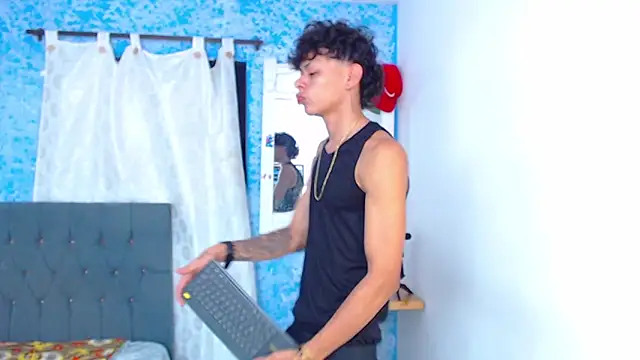 Snapshot of Harry_jhonsson chatting on 12, 2, 2026 Harry jhonsson online show from 12, 2, 2026