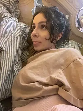 AurorHarris online show from 28, 3, 2026