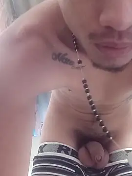 Snapshot of mailo_bronw chatting on 24, 3, 2026 mailo bronw online show from 24, 3, 2026