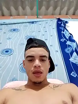 Snapshot of mailo_bronw chatting on 22, 4, 2026 mailo bronw online show from 22, 4, 2026